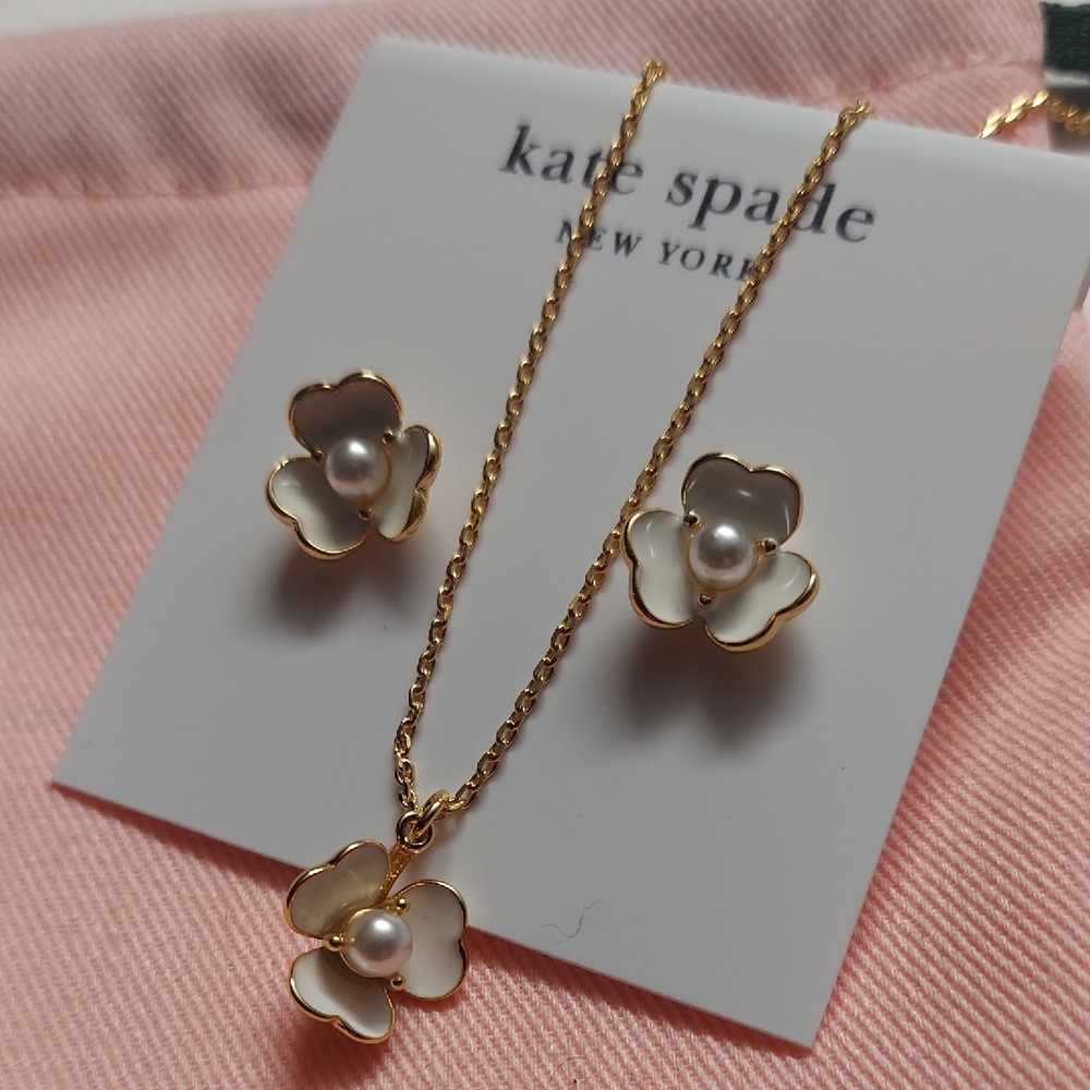kate spade Gold and White Pearl Floral Necklace and Earring Set